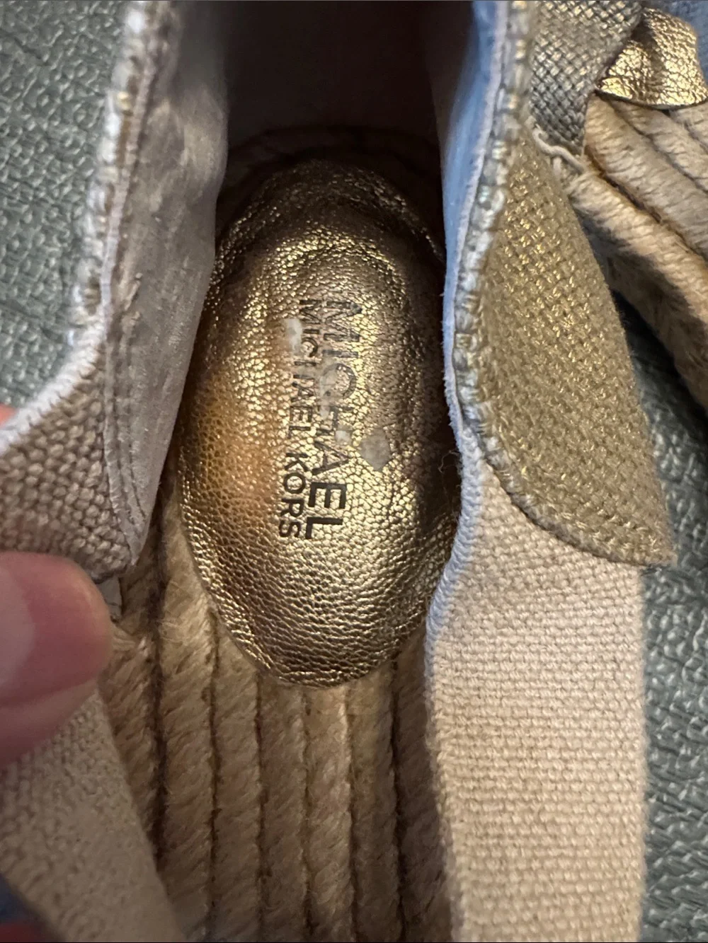 Michael Kors Danna cross Espadrille Gold Flat size 9